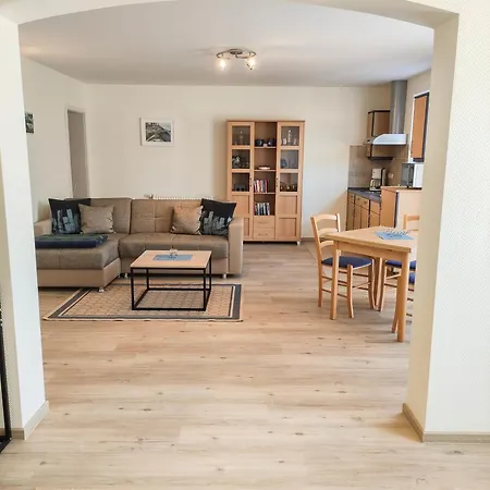Apartamento Ostseebad Souterrain Sellin (Rugen)